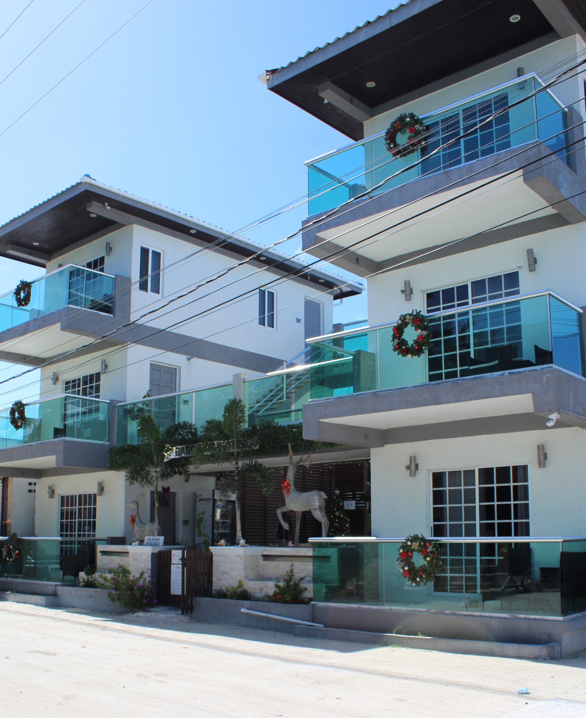 Barefoot Caye Caulker Exterior View